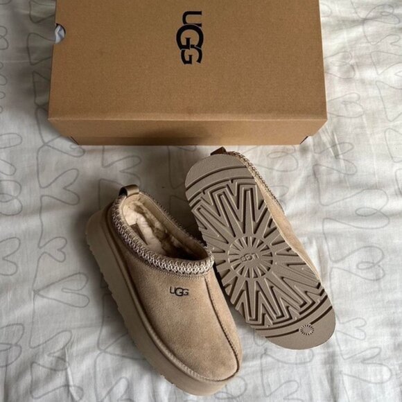 Ugg Women's Tazz Platform Slipper Sand - Picture 5 of 7